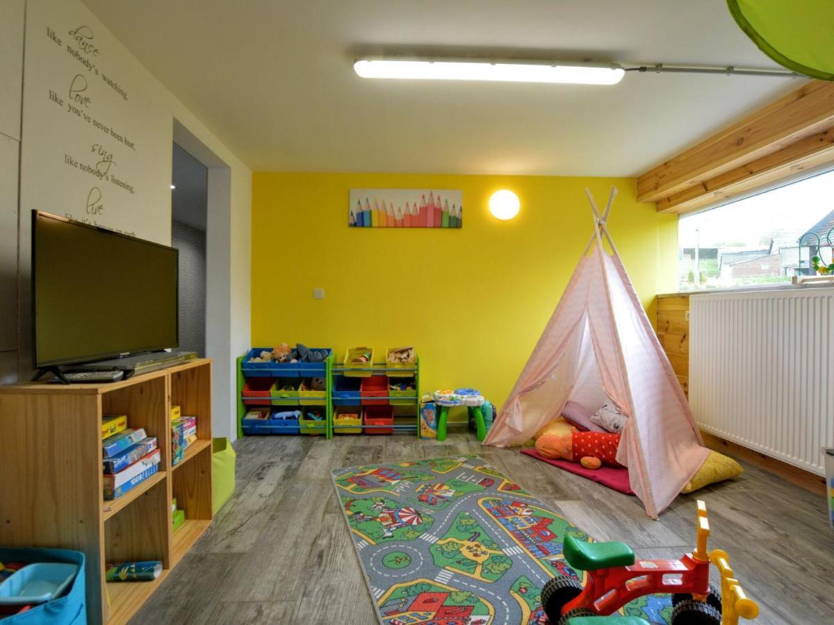 Splendid Holiday Home In Stavelot With Sauna Dış mekan fotoğraf